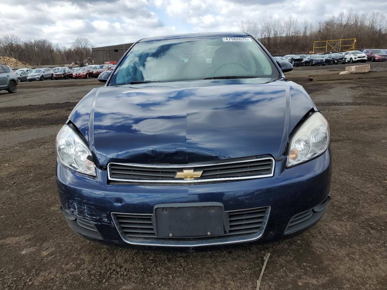 2011 Chevrolet Impala - Image 5