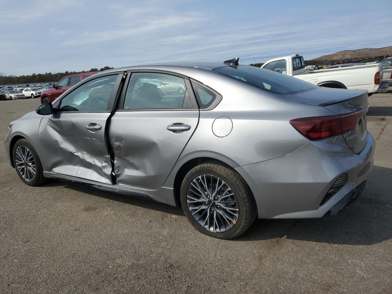 2024 Kia Forte - Image 2