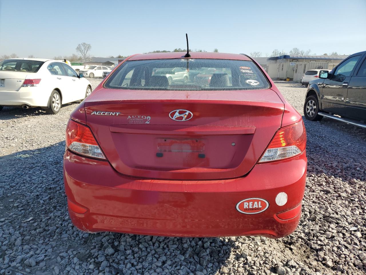 2013 Hyundai Accent - Image 6