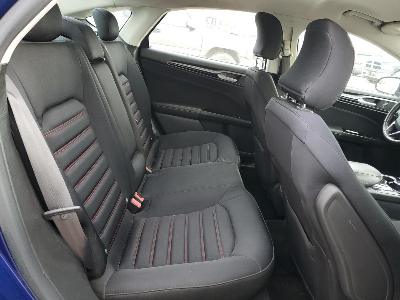 2015 Ford Fusion - Image 10