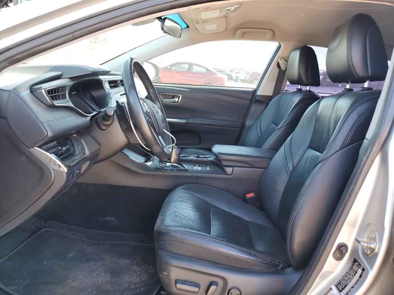 2017 Toyota Avalon - Image 7