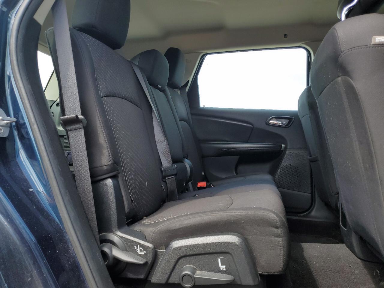 2015 Dodge Journey - Image 11