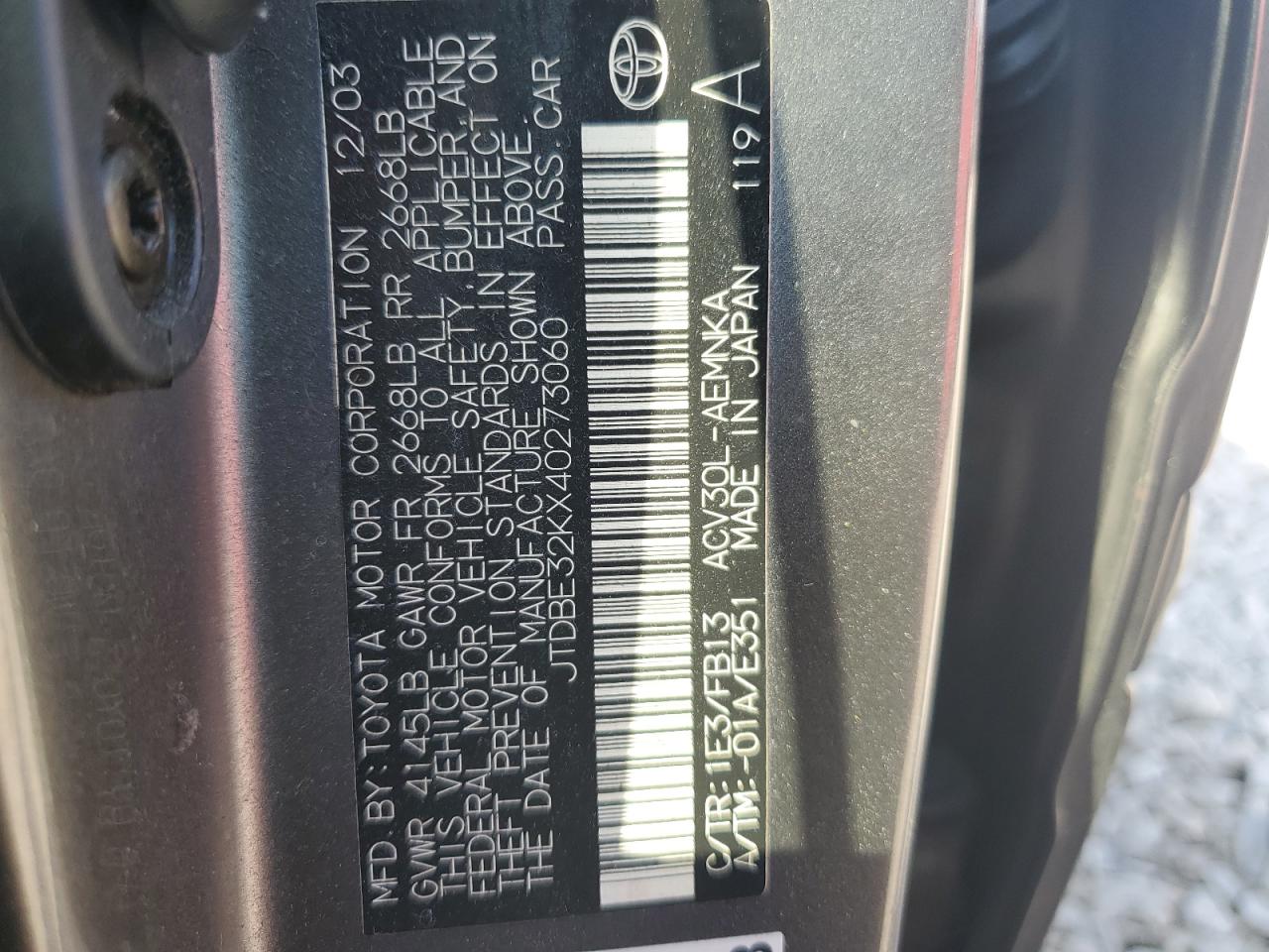 2004 Toyota Camry - Image 12