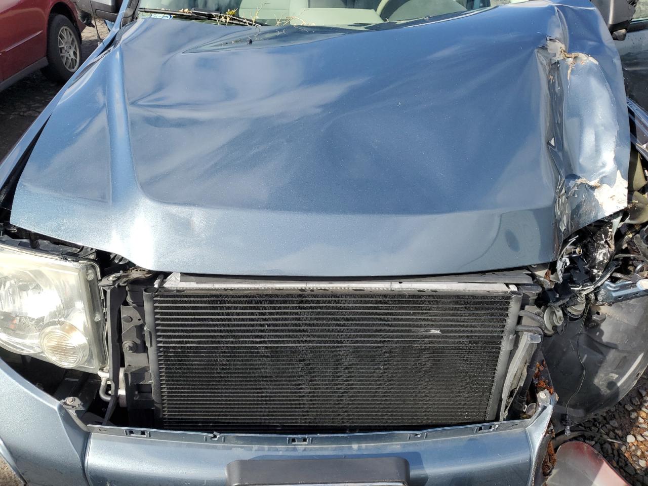 2011 Ford Escape - Image 11