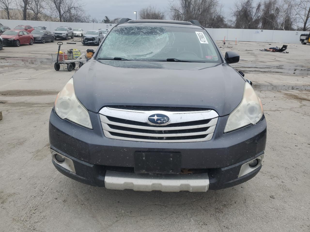 2012 Subaru Outback - Image 5