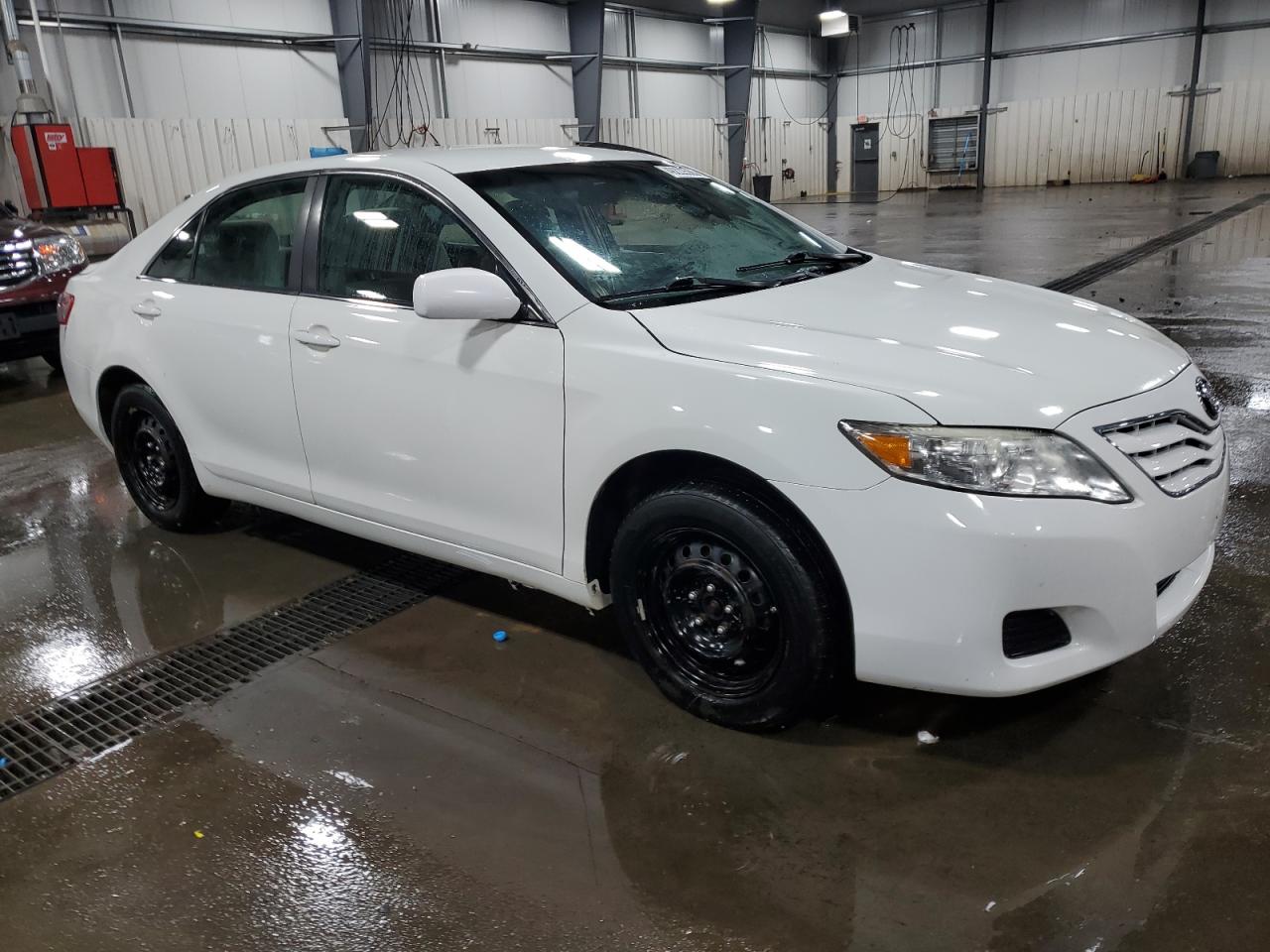 2010 Toyota Camry - Image 4