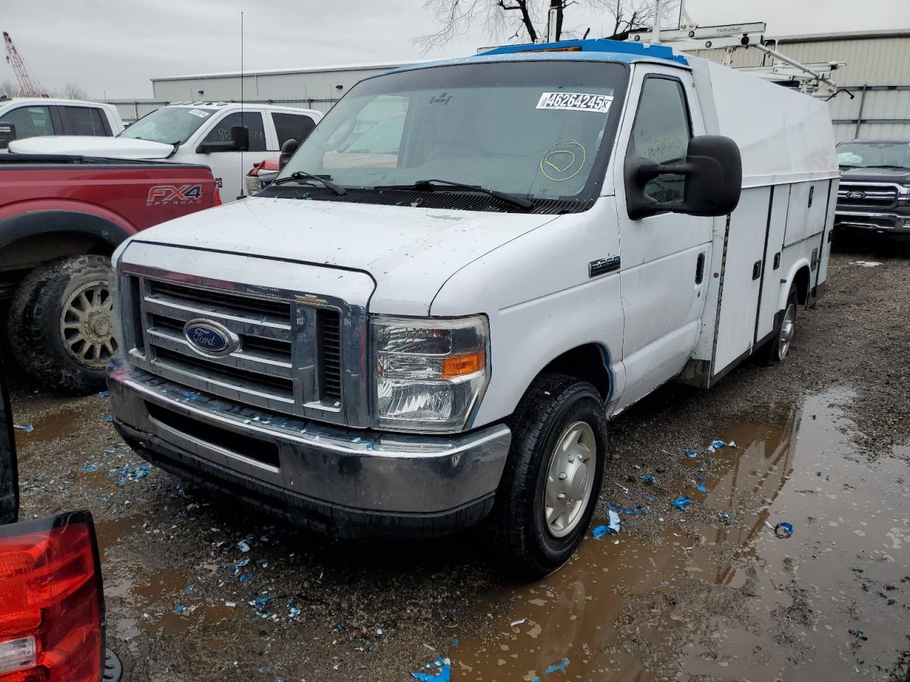 2015 Ford Econoline - Image 1