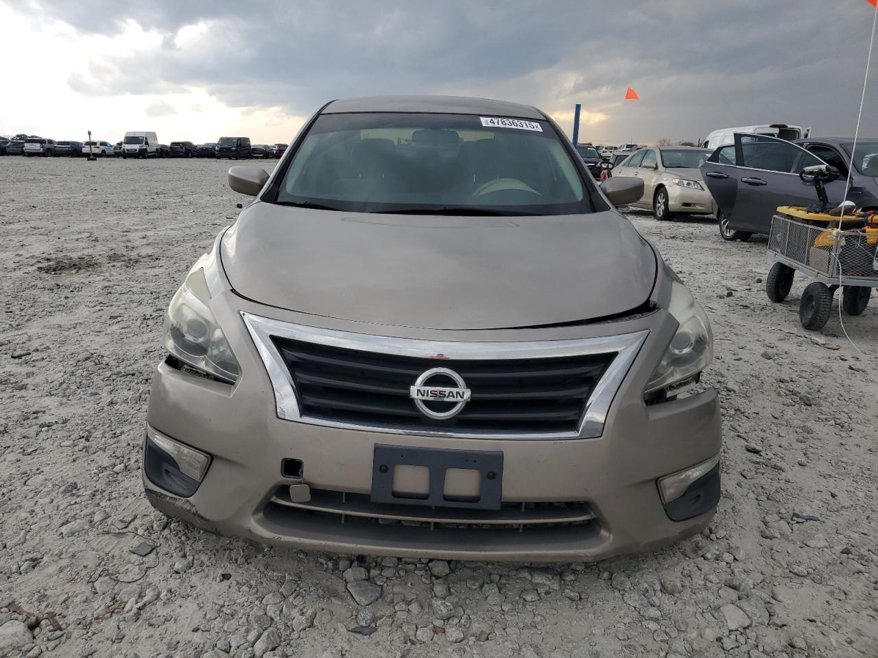 2013 Nissan Altima - Image 5