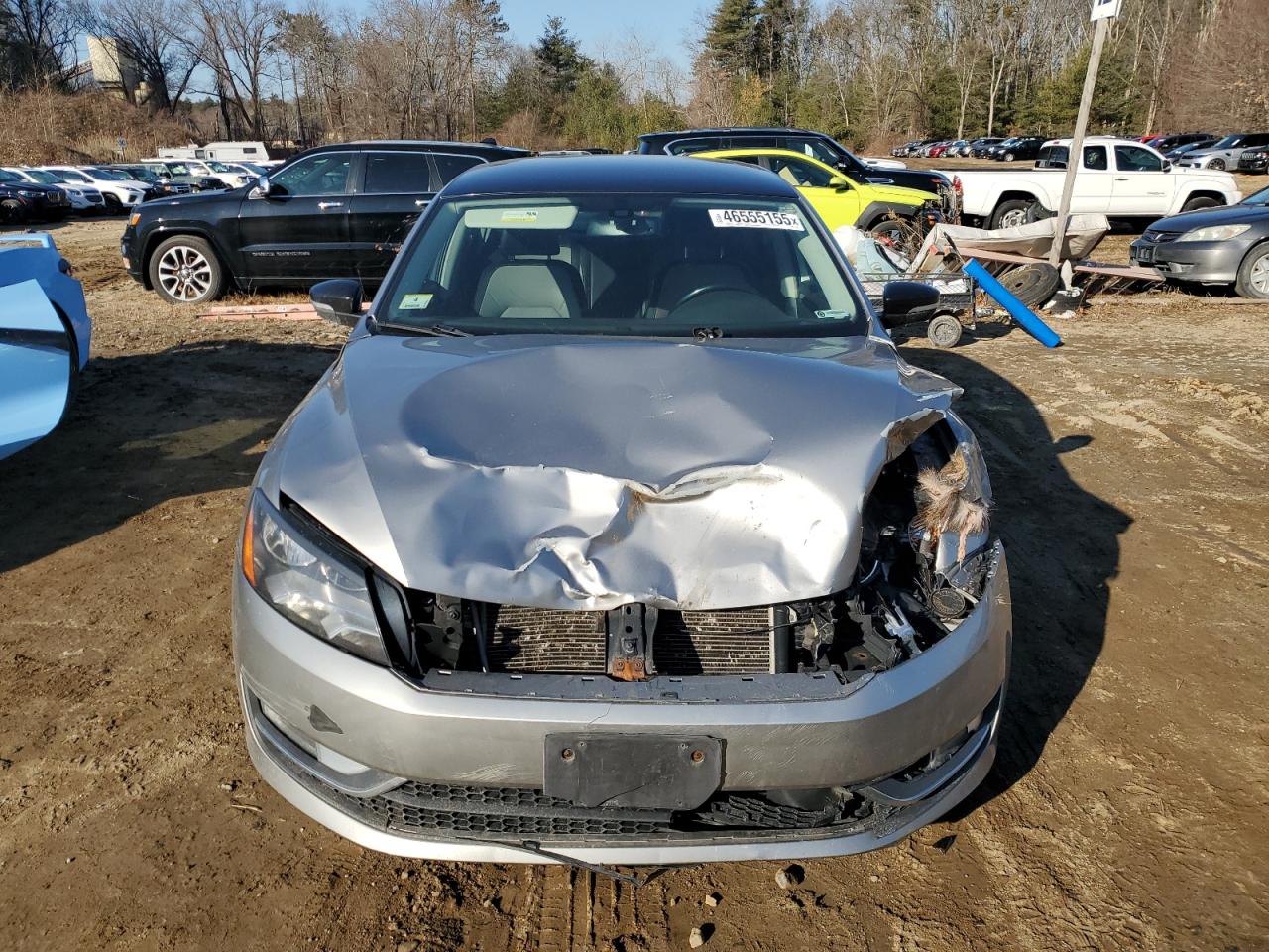 2014 Volkswagen Passat - Image 5