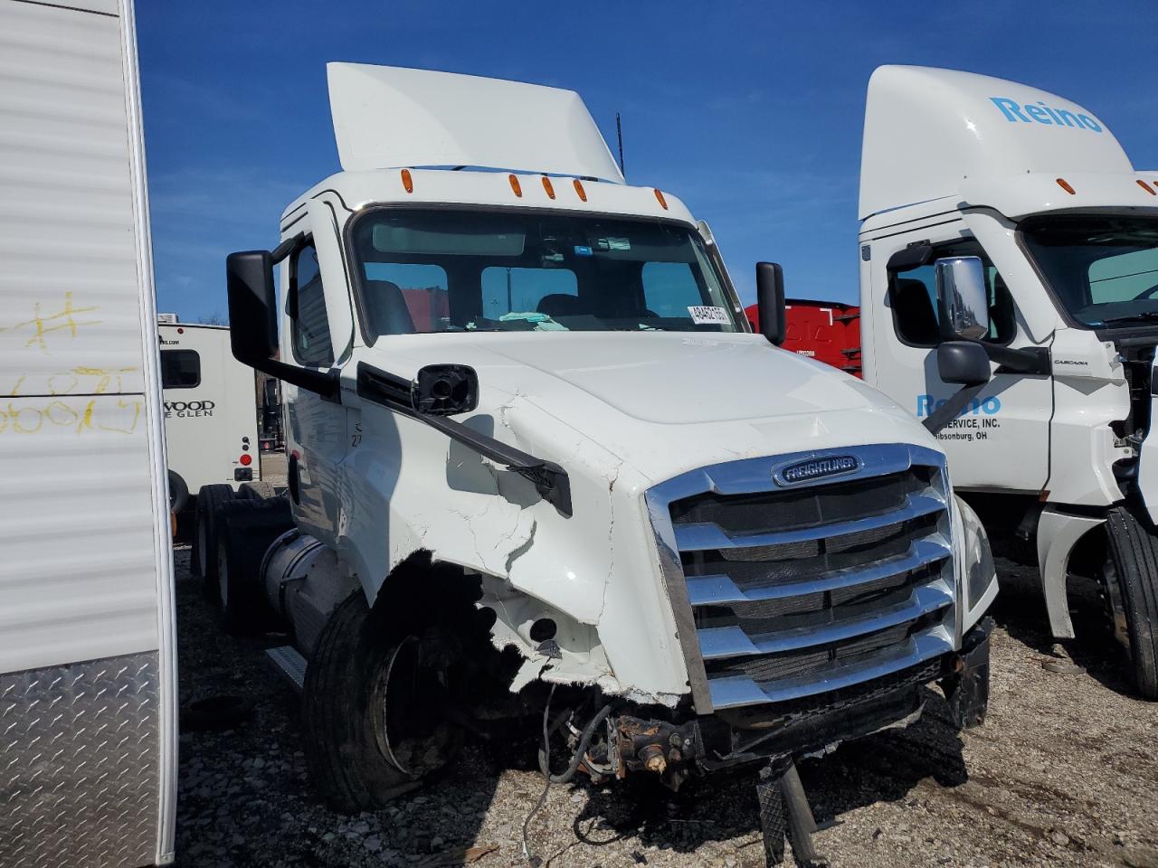 2020 Freightliner Cascadia Semi Truck იყიდება Columbus-ში, OH - Front End