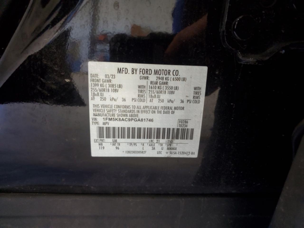 2023 Ford Explorer - Image 14