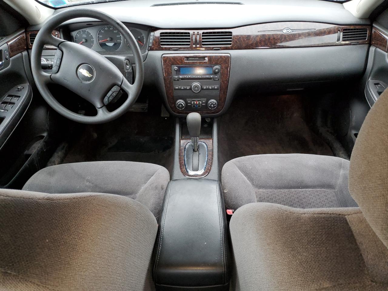 2015 Chevrolet Impala - Image 8