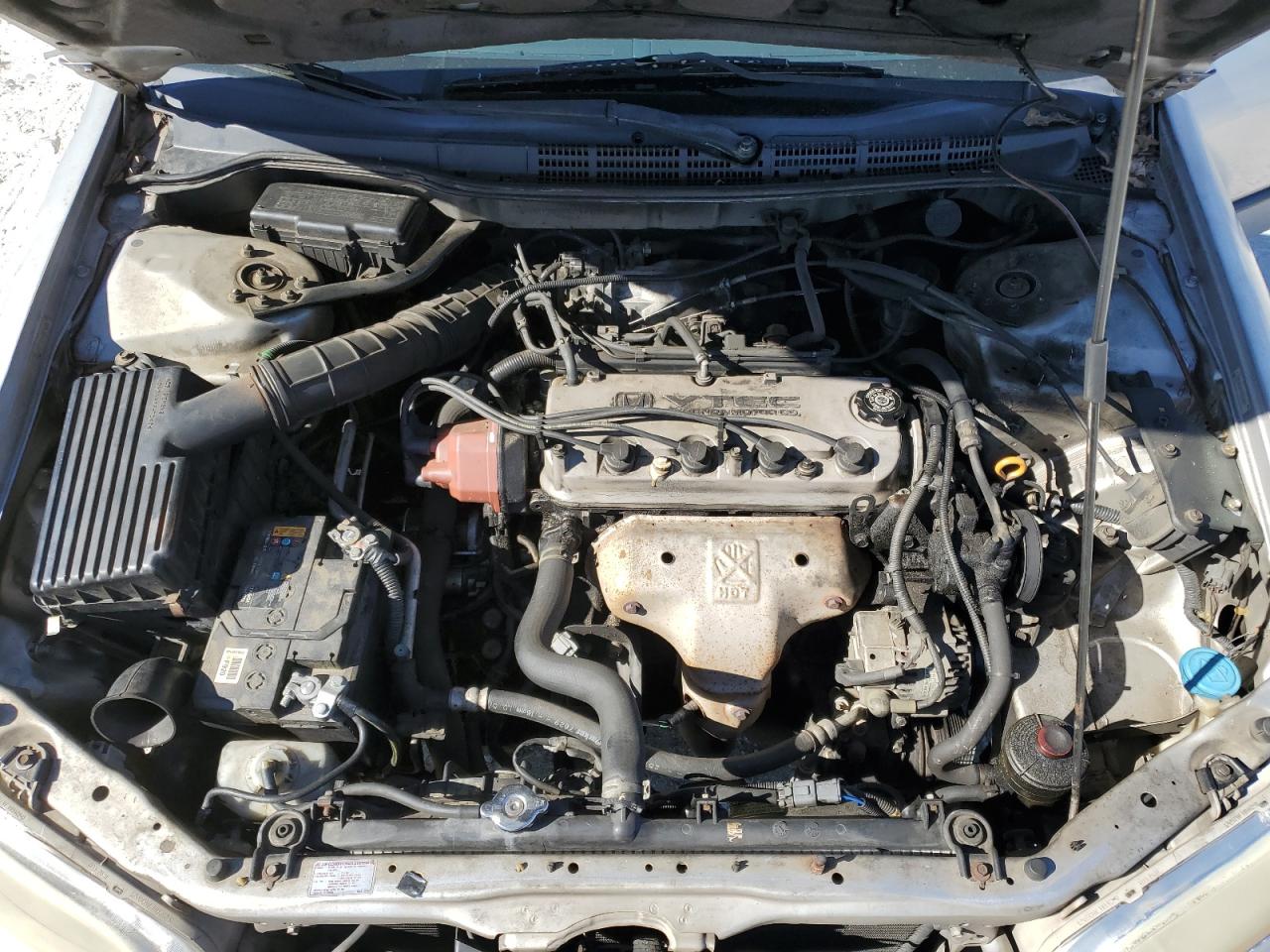 2000 Honda Accord - Image 11