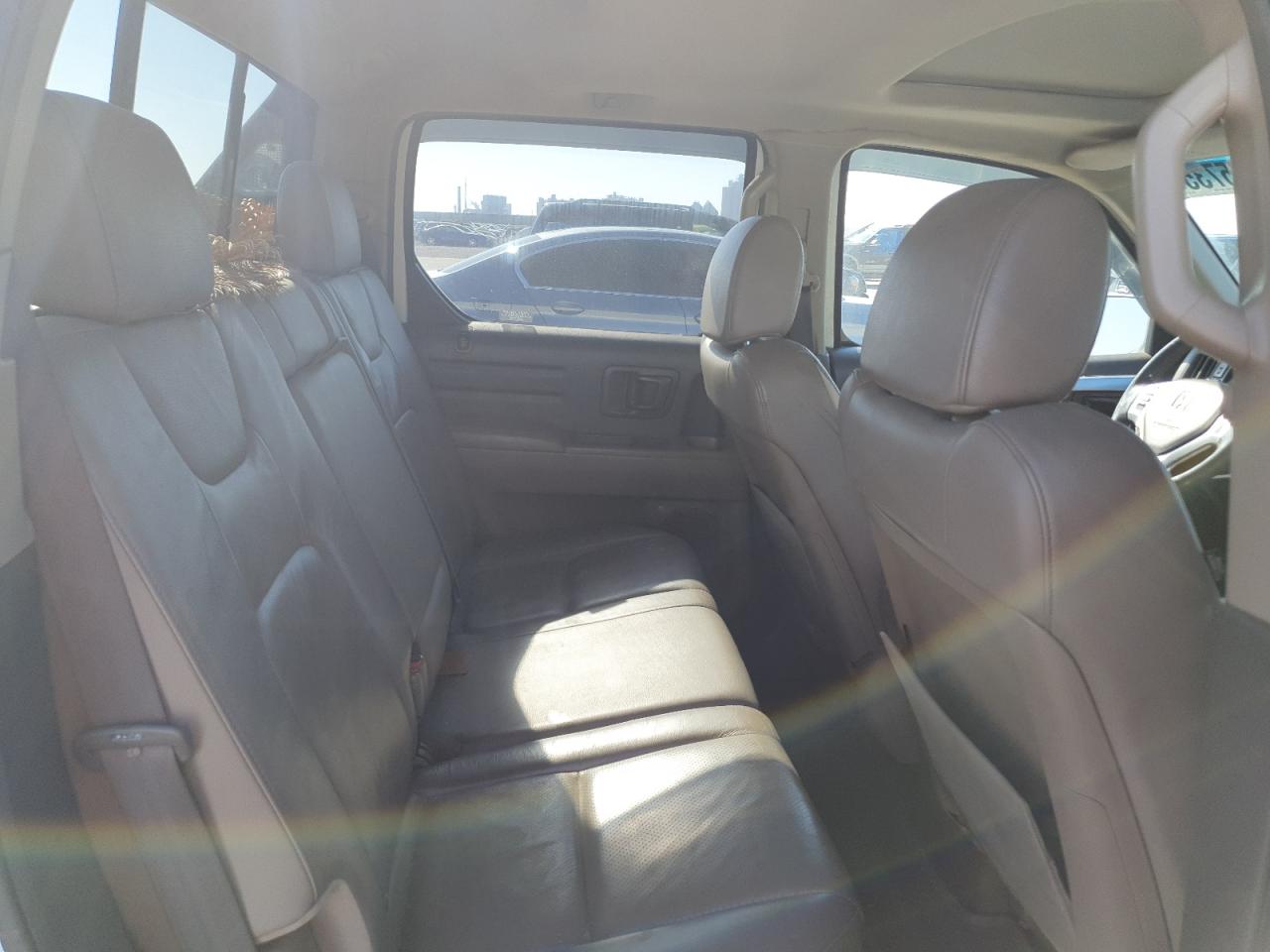 2007 Honda Ridgeline - Image 10