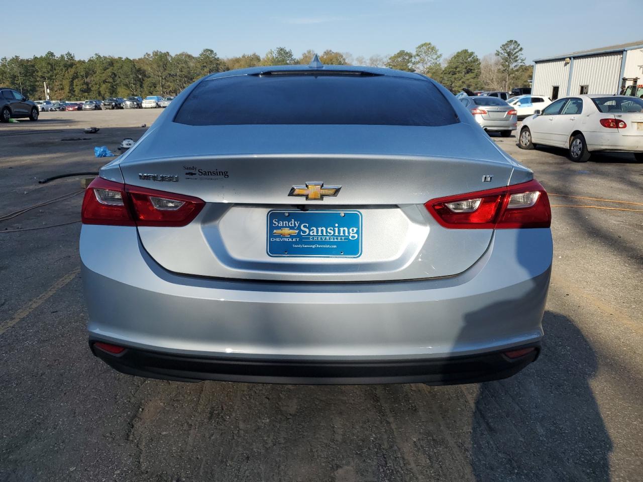 2017 Chevrolet Malibu - Image 6