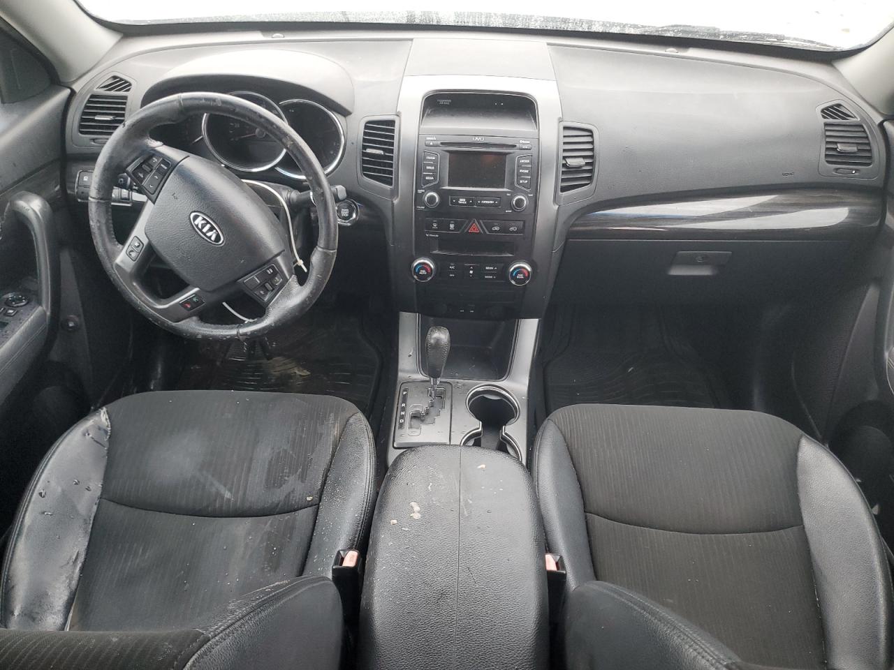 2012 Kia Sorento - Image 8