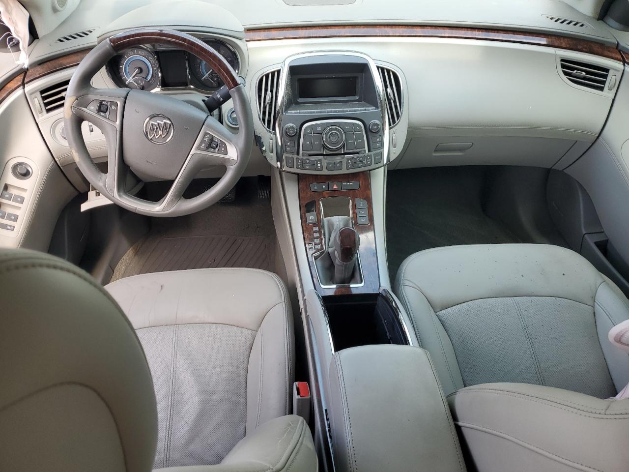 2011 Buick LaCrosse - Image 8