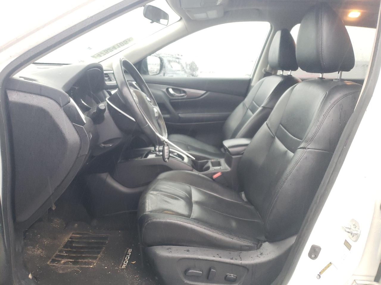 2015 Nissan Rogue - Image 7