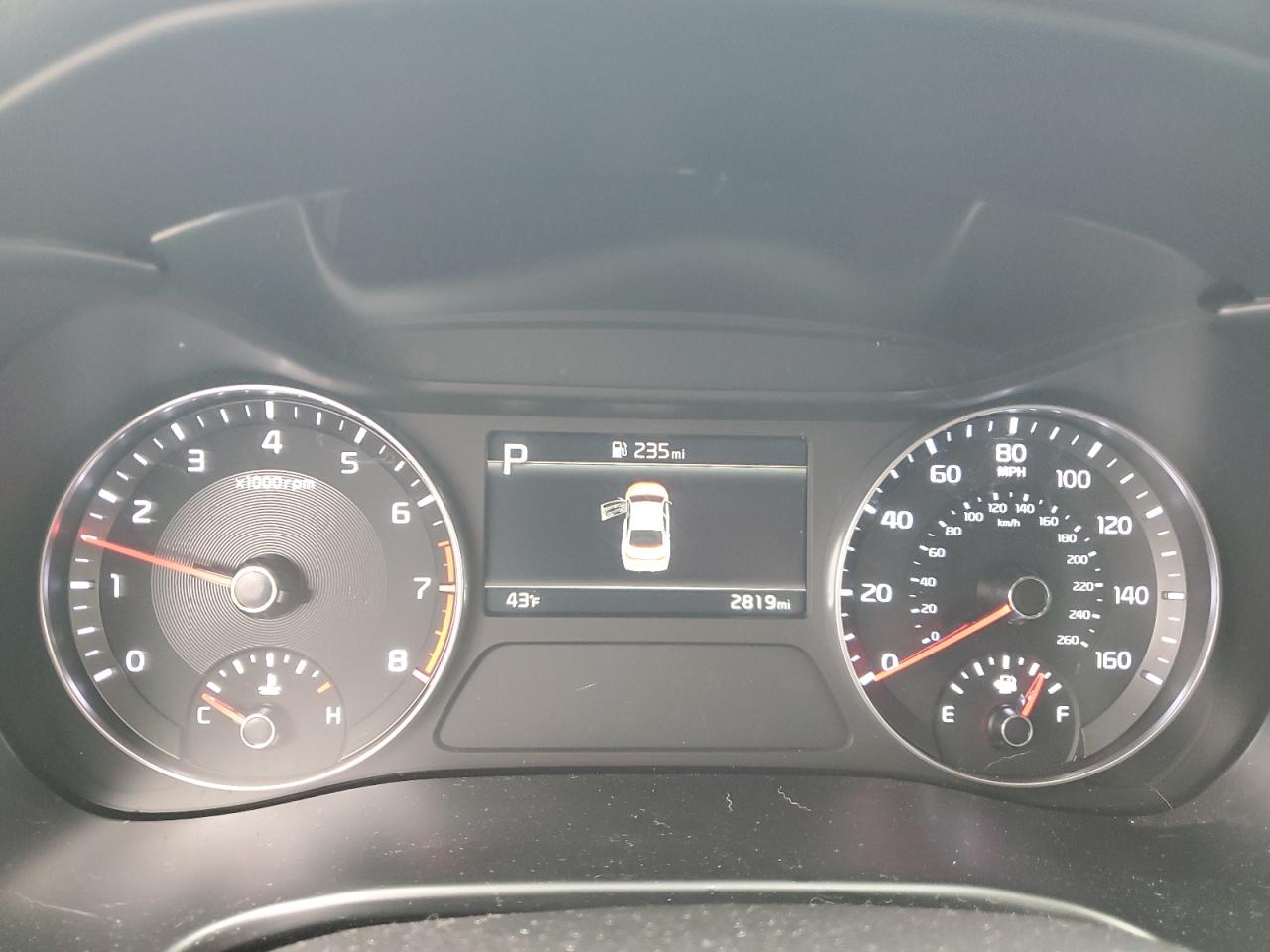 2024 Kia Forte - Image 9