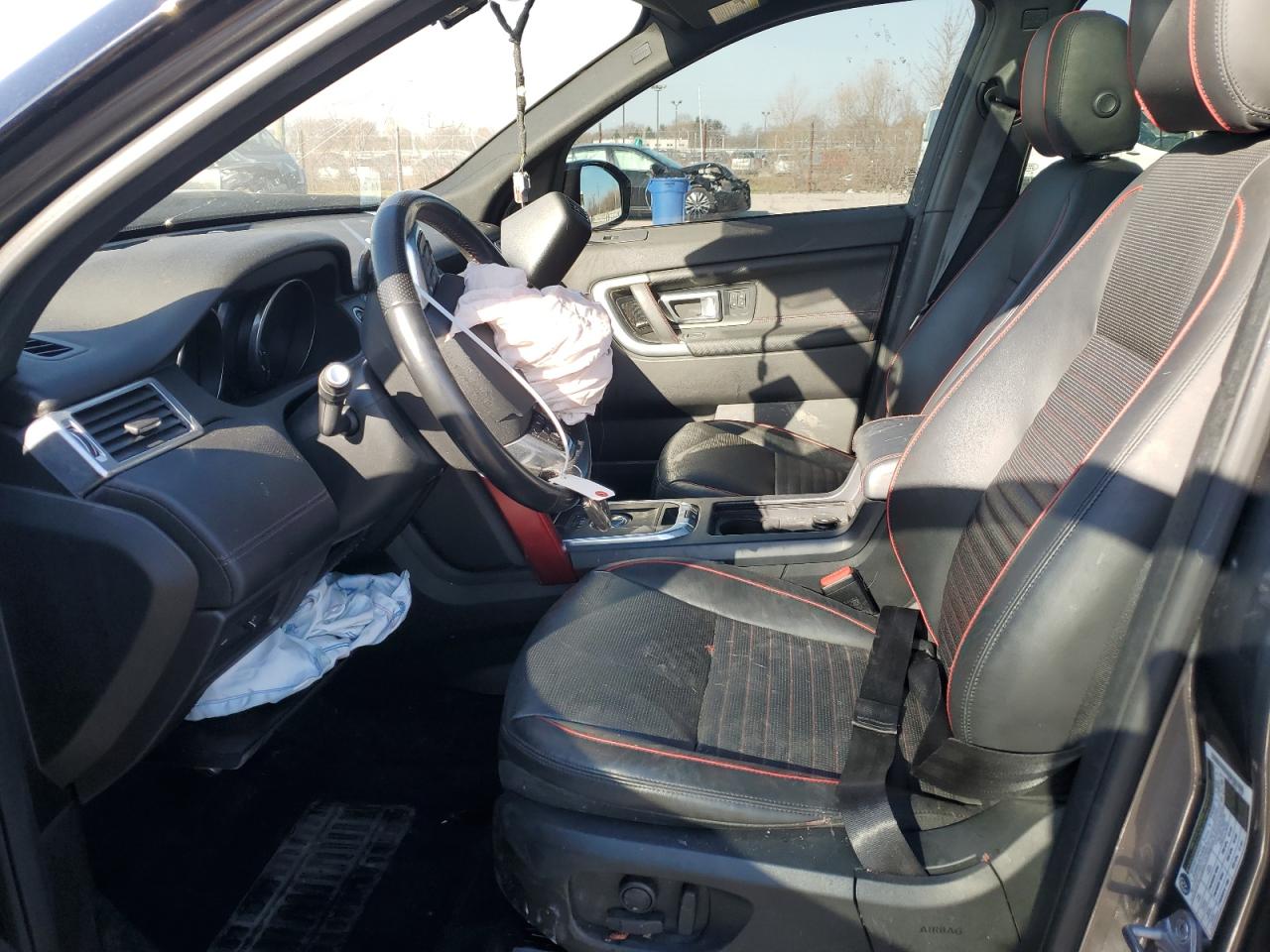 2018 Land Rover Discovery - Image 7