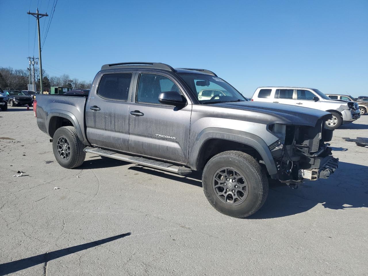 2017 Toyota Tacoma - Image 4