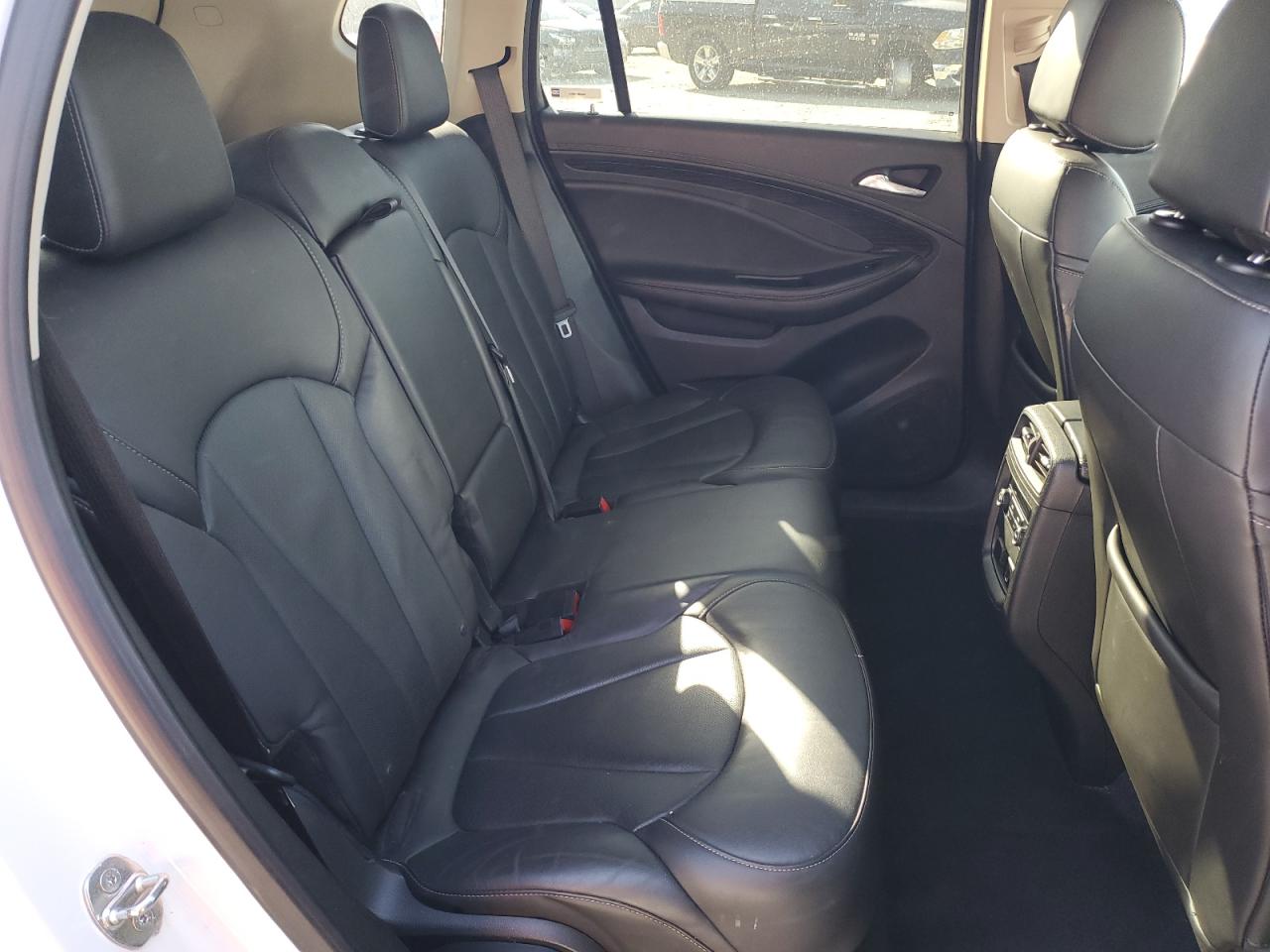 2017 Buick Envision - Image 11