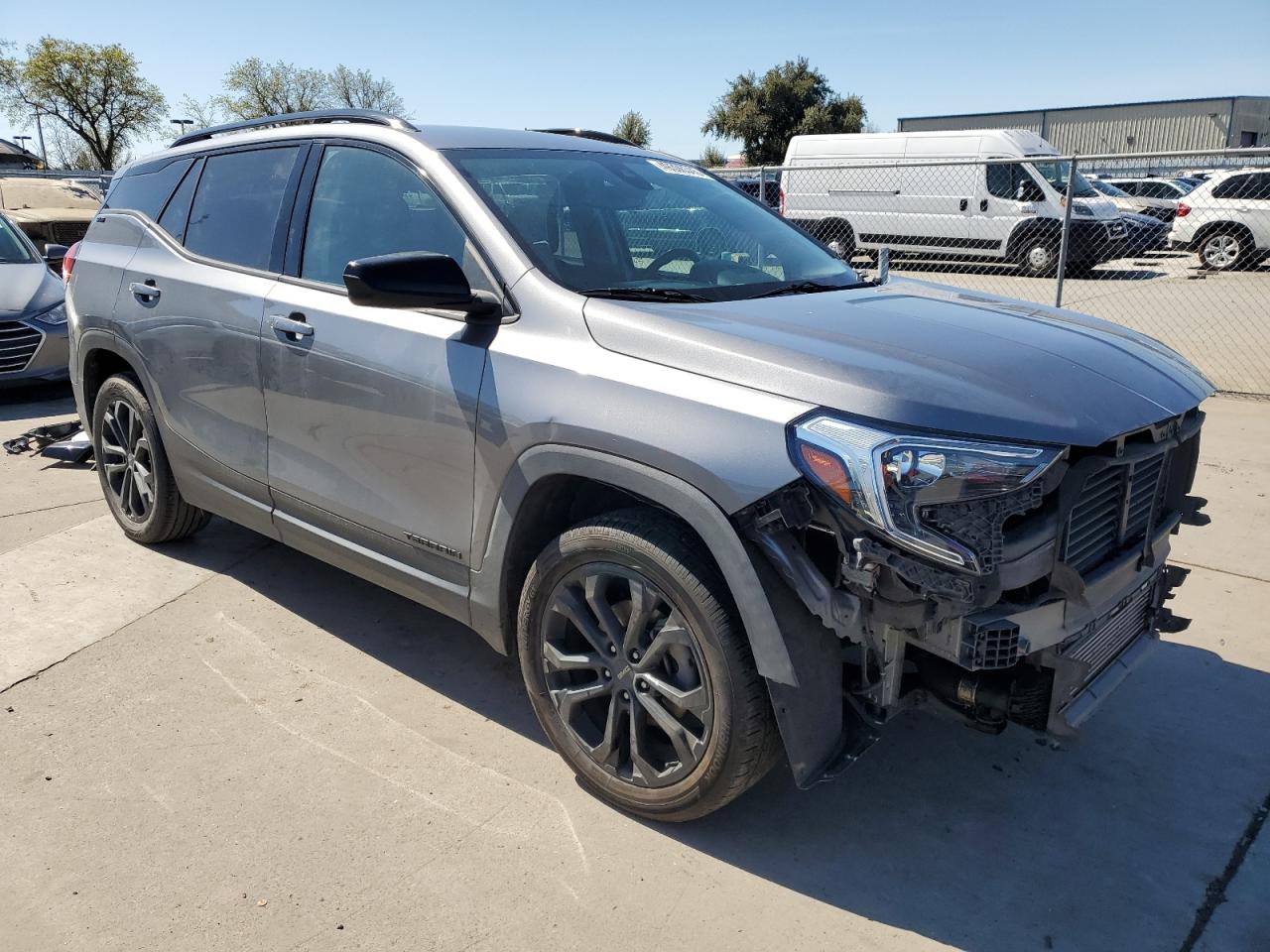 2020 GMC Terrain - Image 4