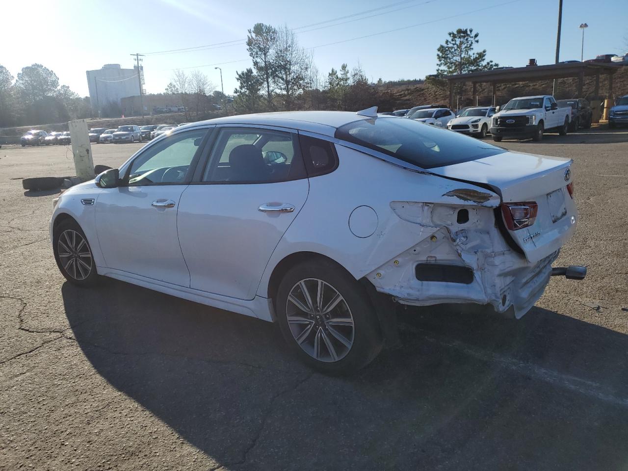 2019 Kia Optima - Image 2