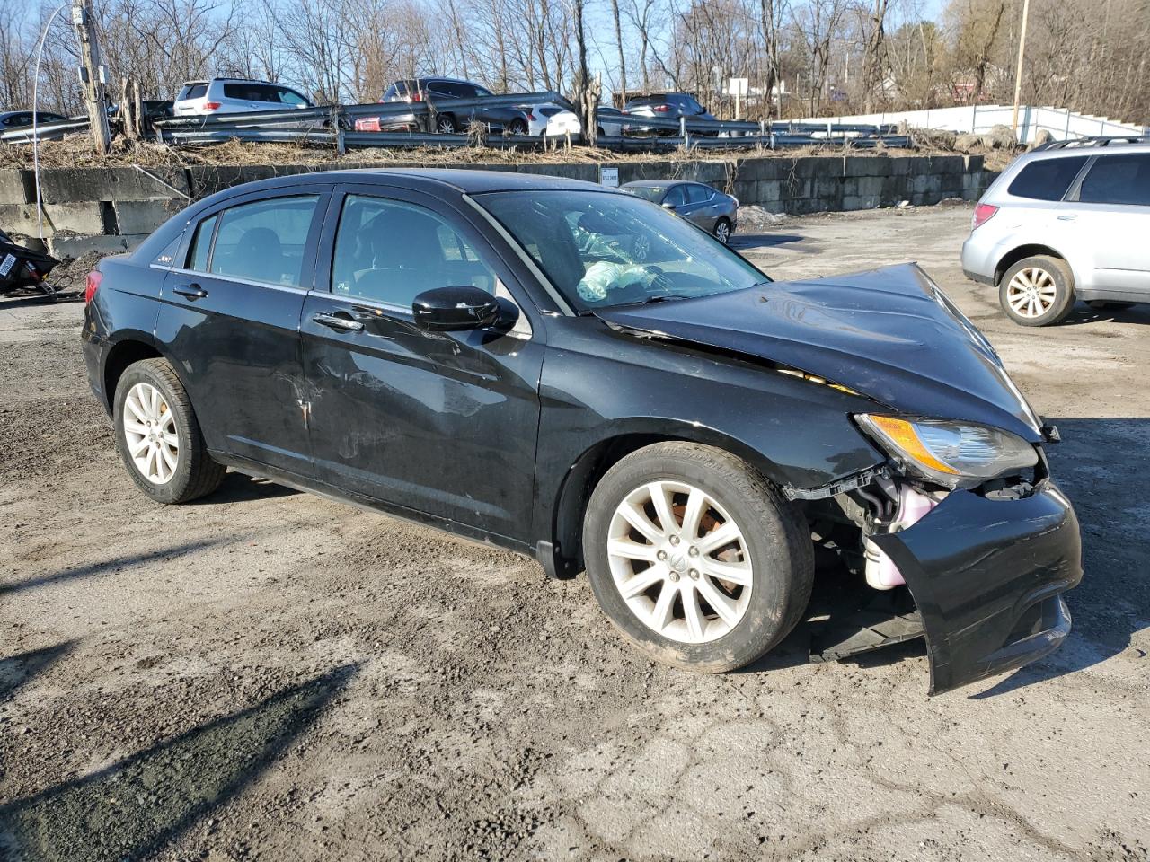 2013 Chrysler 200 - Image 4