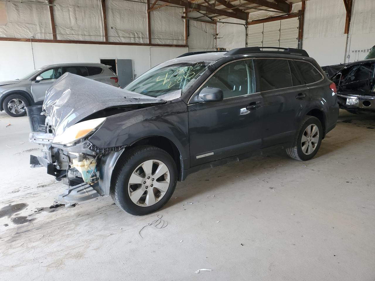 2011 Subaru Outback 2.5I Premium for Sale in Lexington, KY - Front End
