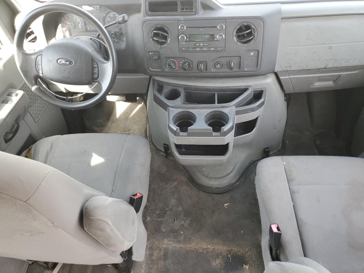 2013 Ford Econoline - Image 8