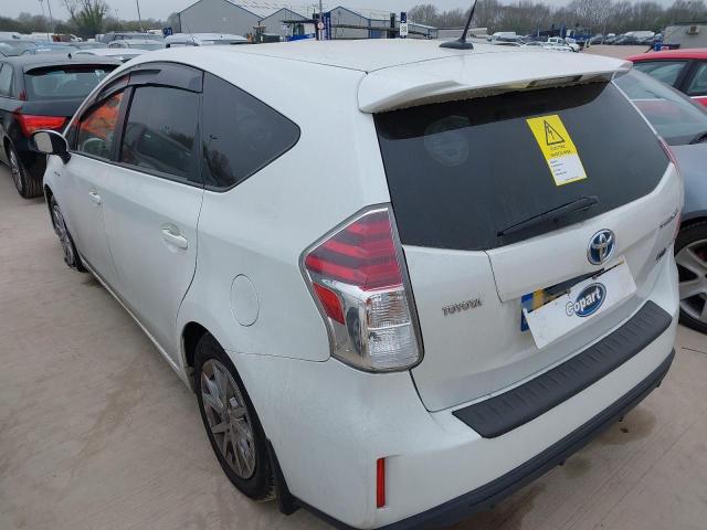 2015 TOYOTA PRIUS + ICON CVT 