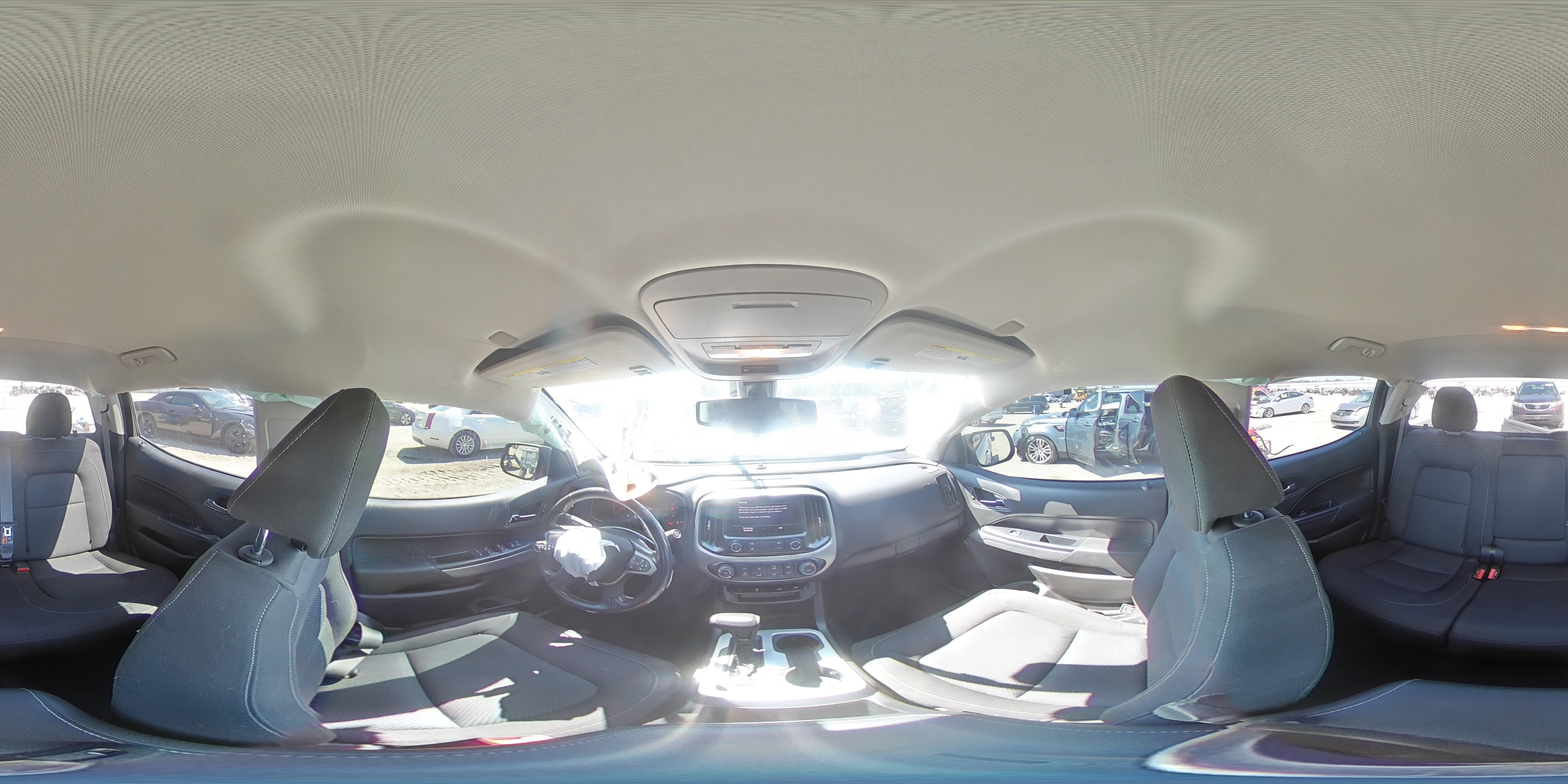 2020 Chevrolet Colorado - Image 12