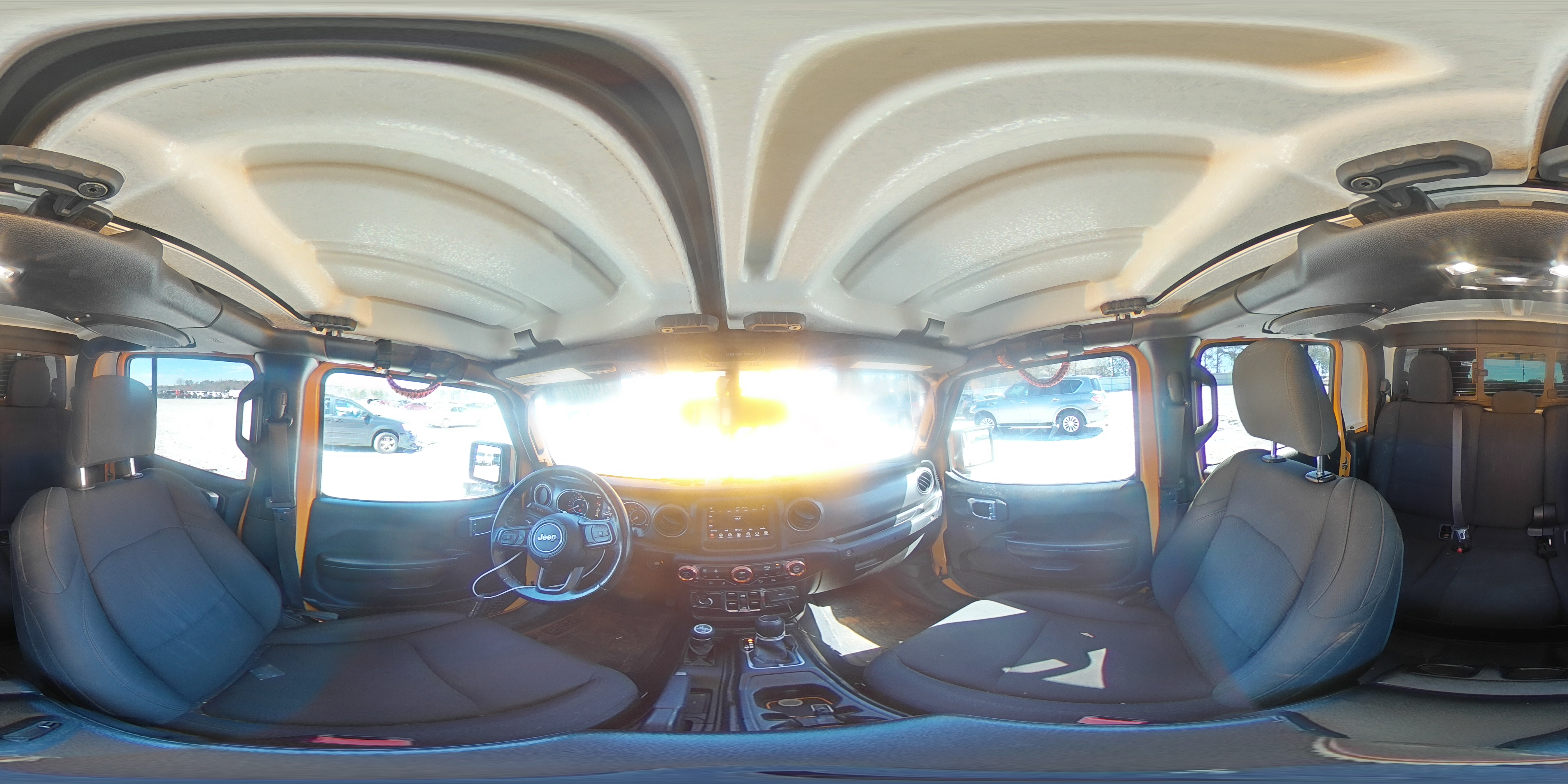 2021 Jeep Gladiator - Image 12