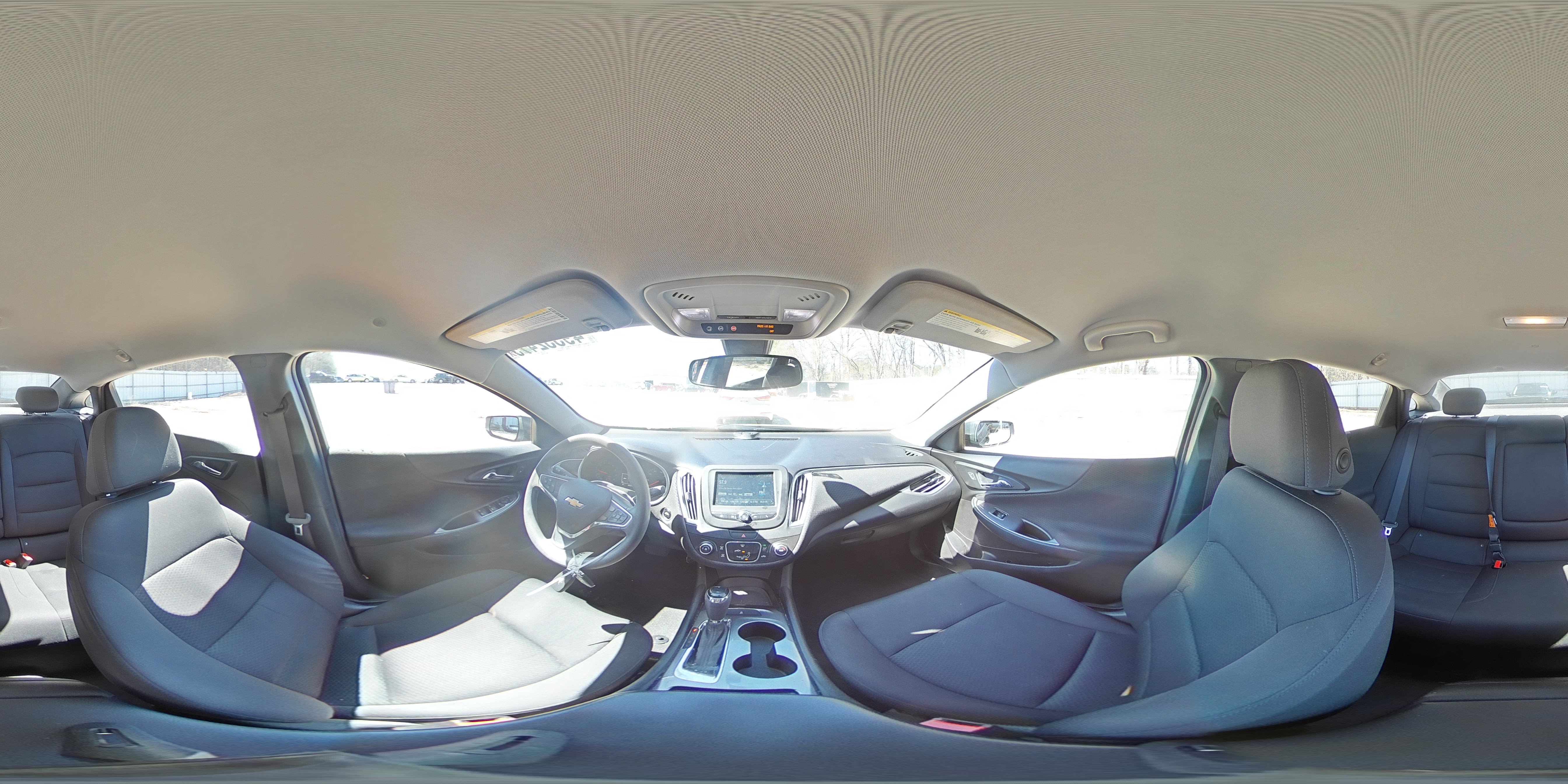 2018 Chevrolet Malibu - Image 12