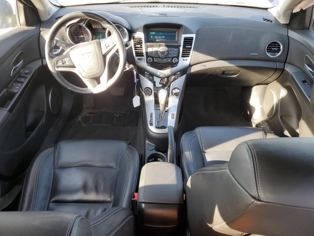 2012 Chevrolet Cruze - Image 8