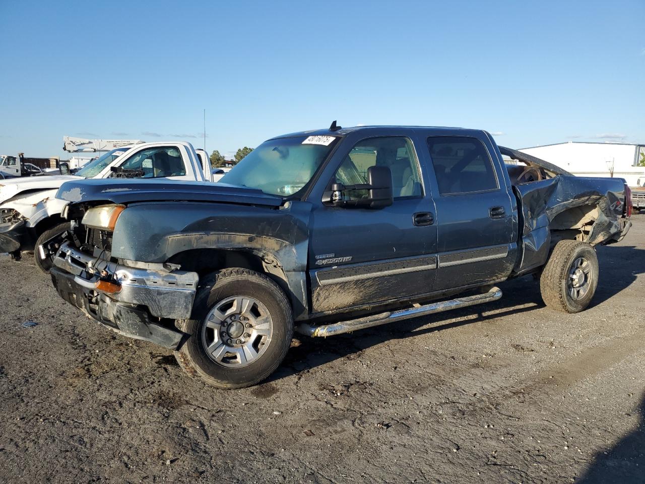2006 Chevrolet Silverado K2500 Heavy Duty на продаже в Bakersfield, CA - Front End