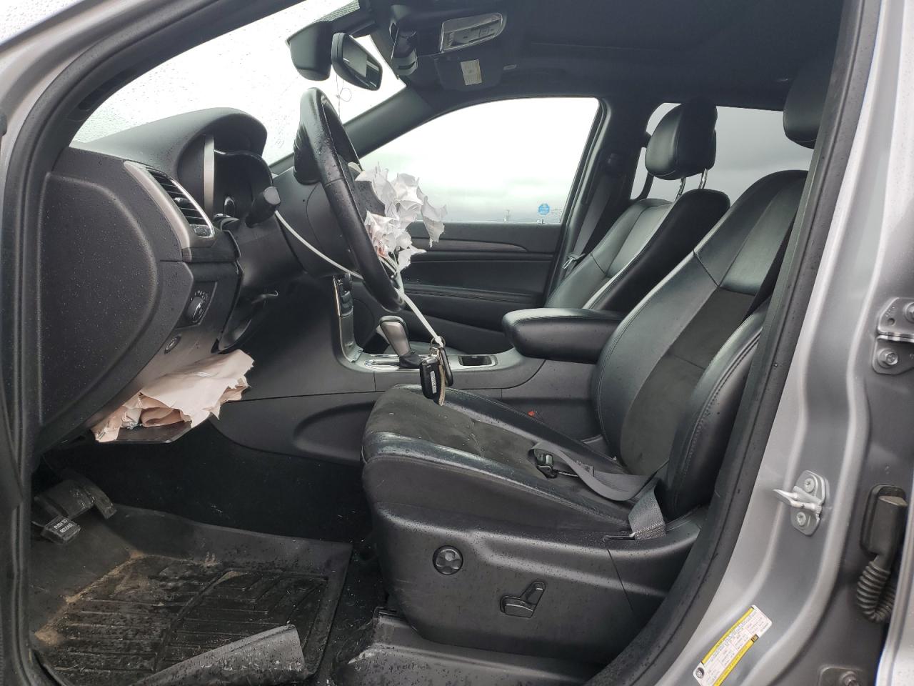 2020 Jeep Grand Cherokee - Image 7