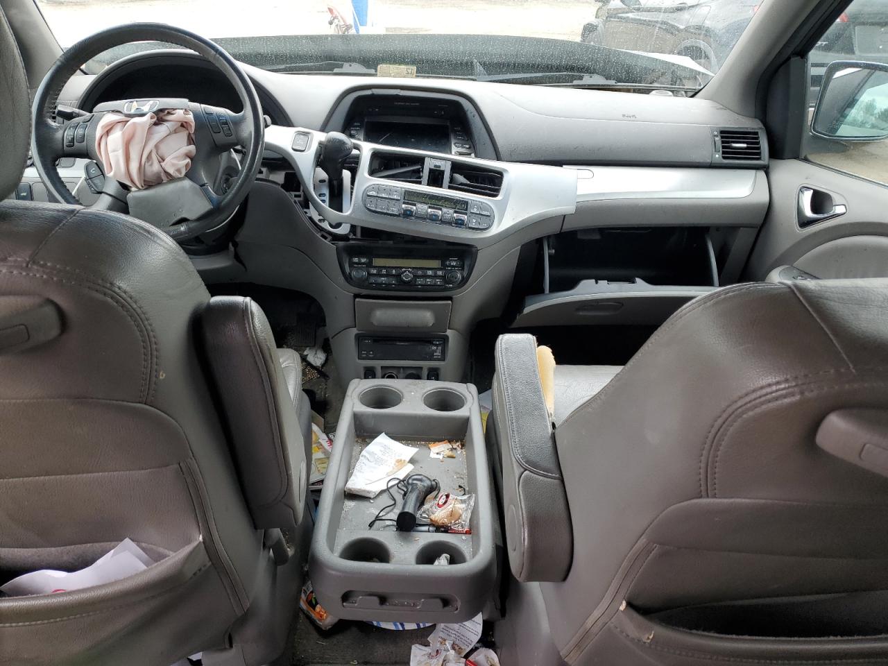 2010 Honda Odyssey - Image 8