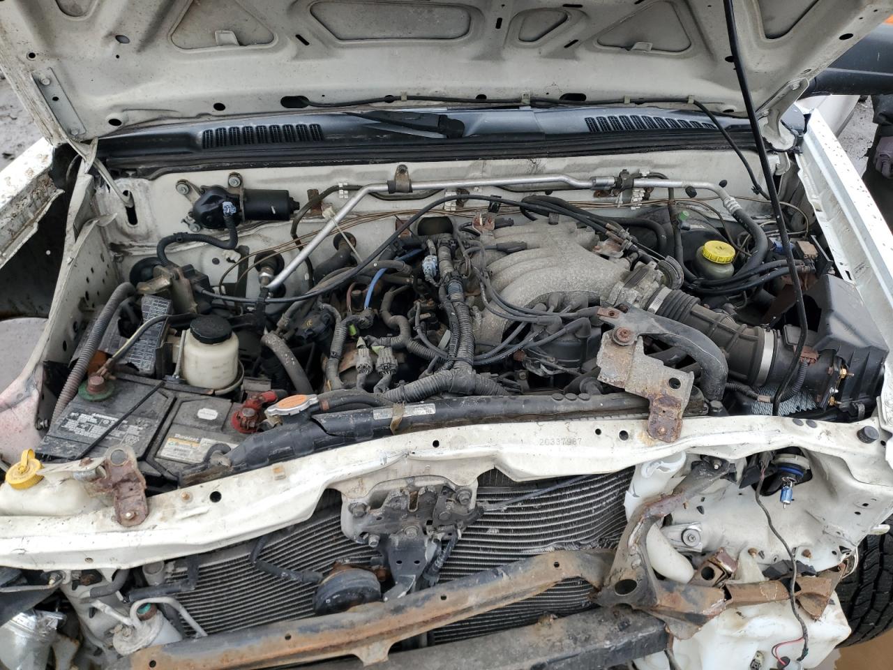2002 Nissan Navara (Frontier) - Image 11