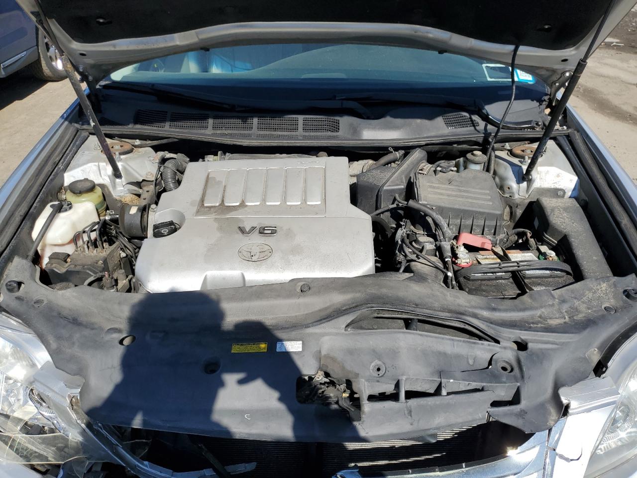 2010 Toyota Avalon - Image 11