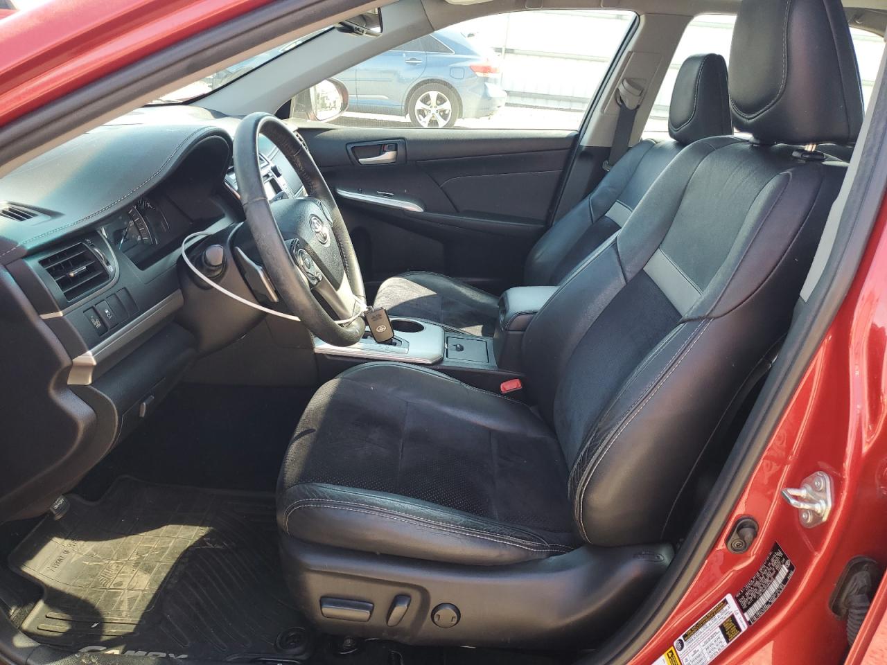 2014 Toyota Camry - Image 7