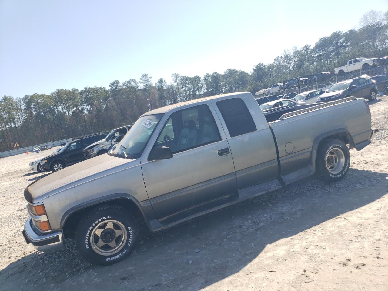 1995 Chevrolet GMT-400 - Image 1