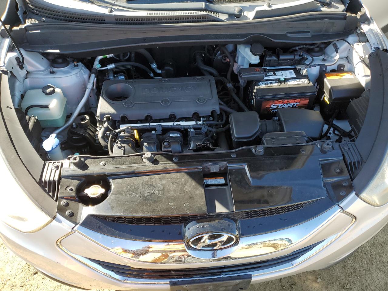 2012 Hyundai Tucson - Image 11