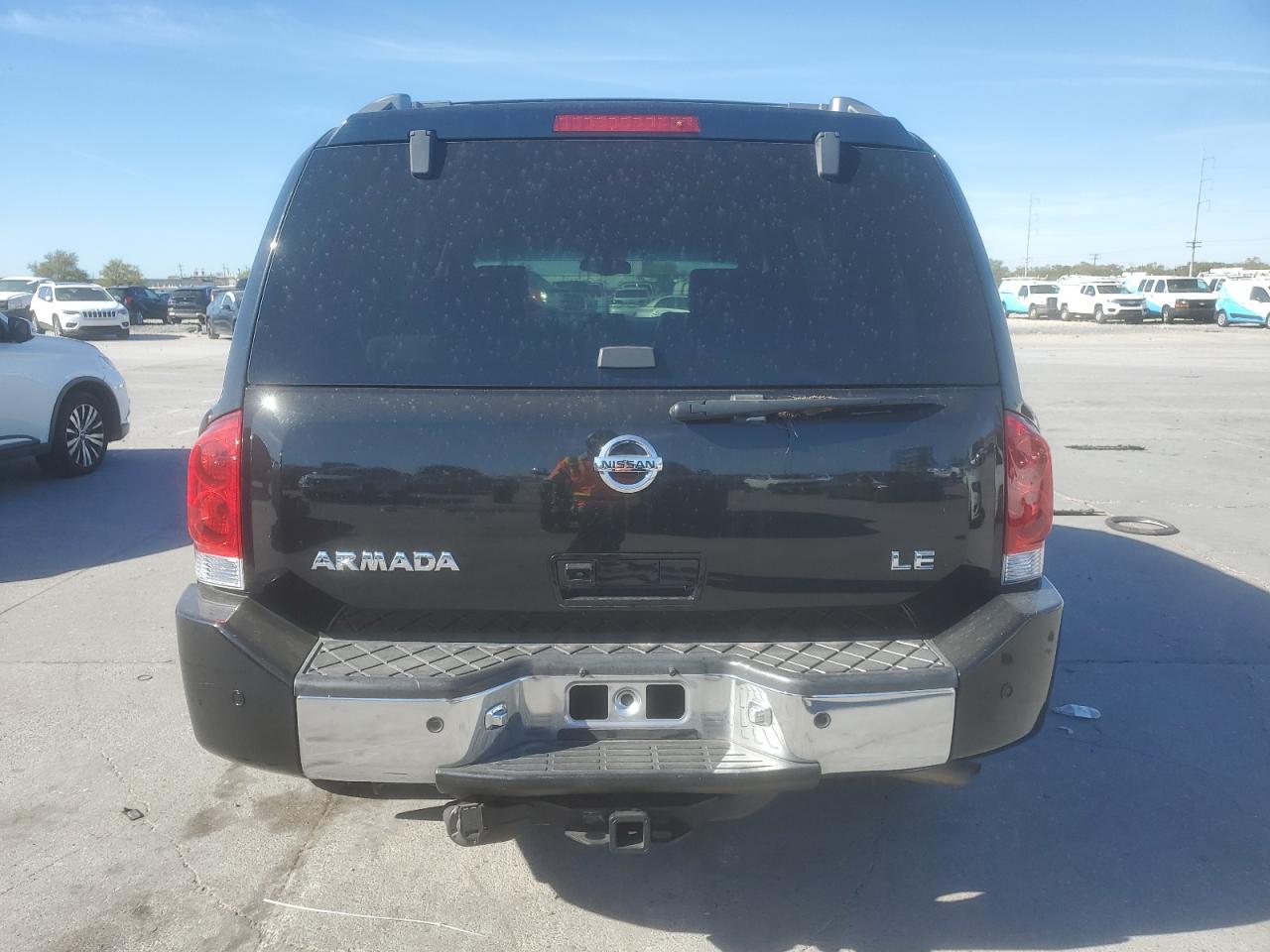 2005 Nissan Armada - Image 6