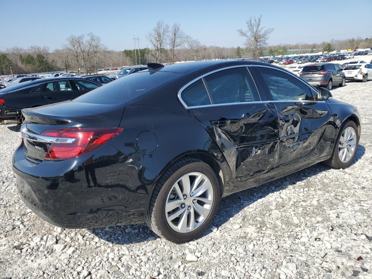 2017 Buick Regal - Image 3