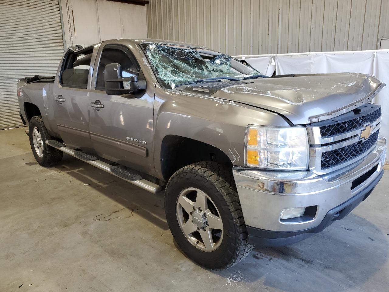 2013 Chevrolet Silverado - Image 4