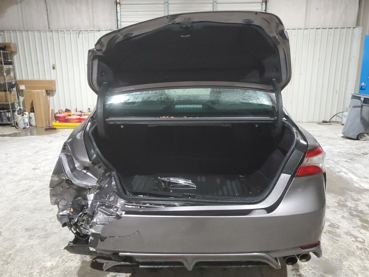 2019 Toyota Camry - Image 6