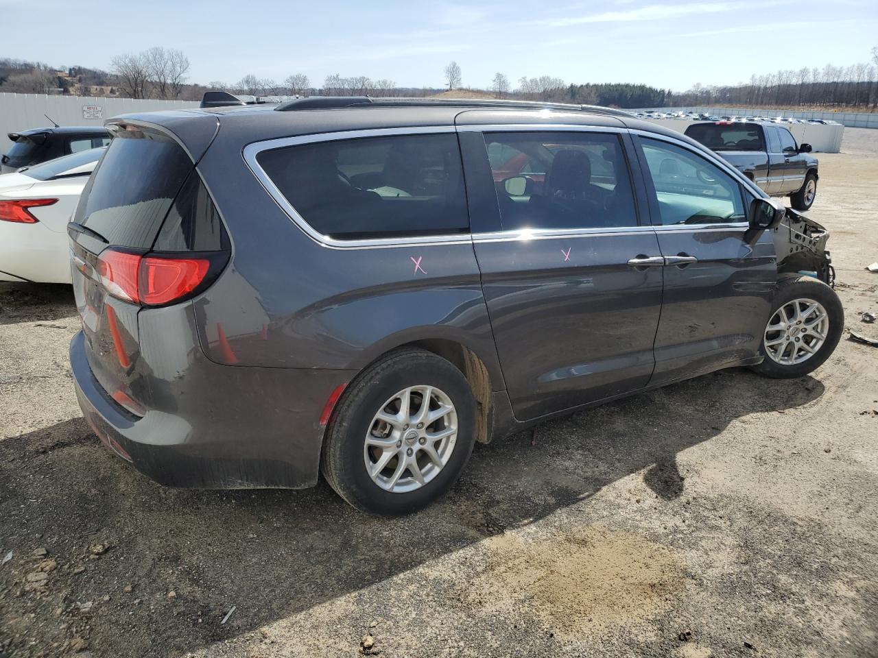 2021 Chrysler Voyager - Image 3