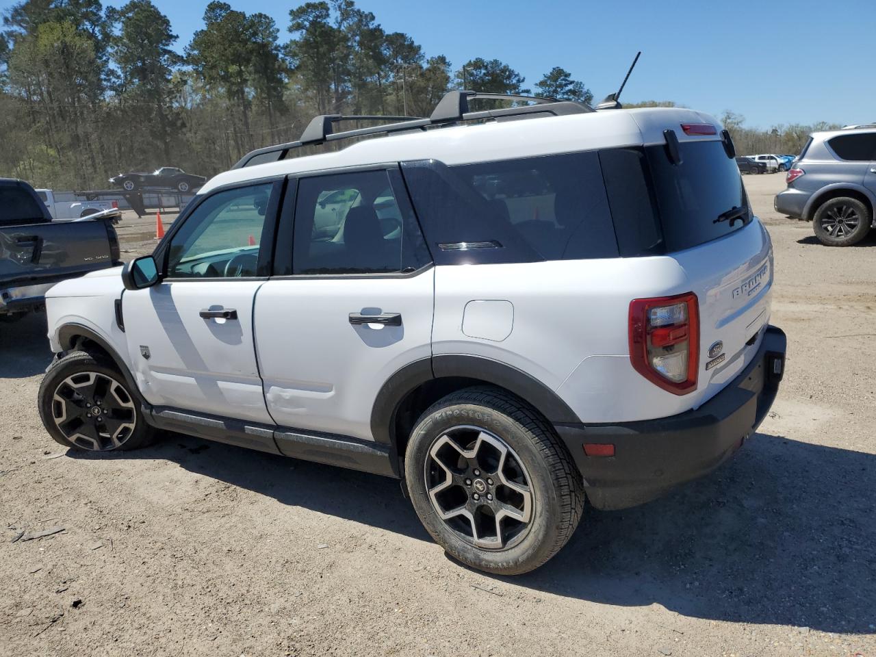 2021 Ford Bronco - Image 2